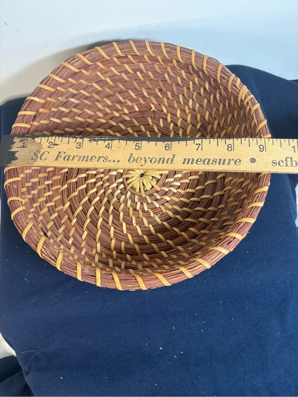 Vintage Handcrafted Round Pine Needle Basket with Lid - Rustic Folk Art